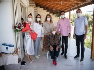 Başkan Günel’den En Yaşlı Parti Üyesine Anneler Günü Ziyareti