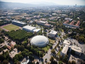 Ege Üniversitesi 65 Yaşında