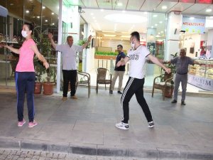 Kula’da ‘Evde Kal, Hareketsiz Kalma’ Etkinliği