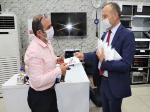 Başkan Akın’dan Bayram Tebriği Ve Maske Hediyesi