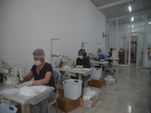 Kuşadası Belediyesi 20 Bini Çocuklar İçin 350 Bin Maske Üretti