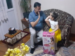 Ak Parti Milletvekili Bekle’den Doğum Gününü Kutlamayan Amine’ye Sürpriz