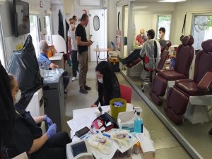 Kan Bağışında Bulunmak İsteyenler ’Sokağa Çıkma Kısıtlaması’ndan Muaf