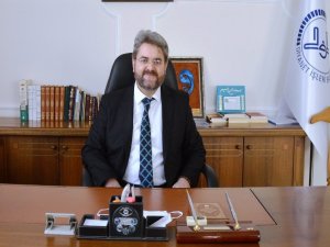 Manisa Müftüsü Soykök’ten Yeniden İbadete Açılacak Camilerle İlgili Açıklama