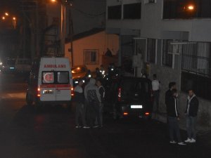 İzmir’de Aranması Bulunan Şahsa Yönelik Operasyonda 1 Kişi İntihar Etti