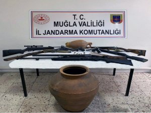 Jandarmadan Silah Ve Tarihi Eser Operasyonu