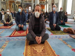 Kütahya’da Aylar Sonra İlk Cuma Coşkusu