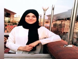 Sokak Ortasında Öldürülen Genç Kız Toprağa Verildi