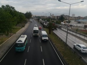 İzmir’de Kısıtlama Bitti, Trafik Başladı