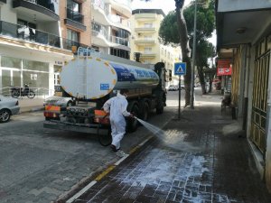 Büyükşehir Belediyesi Buharkent’te Çalışıyor