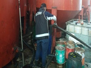 İzmir’de Yaklaşık 110 Bin Litreye Yakın Kaçak Akaryakıt Ele Geçirildi