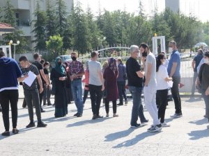 Kimlik Belgesi Olmayan Öğrenci Sınava Alınmadı