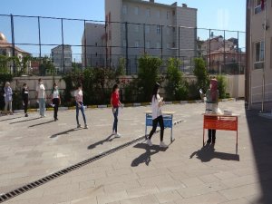 Uşak’ta Yks Heyecanın İkinci Ve Üçüncü Oturumları Başladı