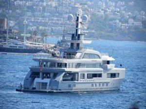 Dünyaca Ünlü Yıldızları Taşıyan Ultra Lüks Yat Bodrum’da