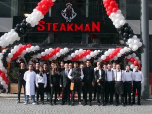 15 Yaşında Kasaplığa Başladı, Restoranında Steakman Markasını Büyütüyor