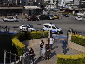 Fen Bilgisi Öğretmeni Uyuşturucu Madde Satarken Yakalandı