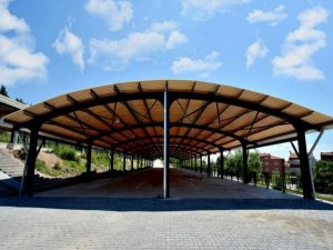 Afyonkarahisar’da Açık Pazar Yerlerinde Düğün Organizasyonu Yasağı Esnetildi