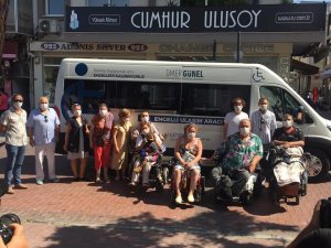 Kuşadası Belediyesi Engelli Ulaşım Aracı Hizmete Girdi