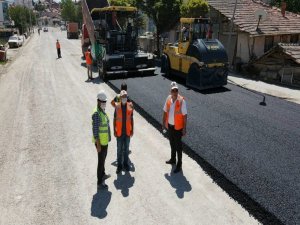 Hisarcık Belediyesinden Şehir İçi Sıcak Asfalt Atağı