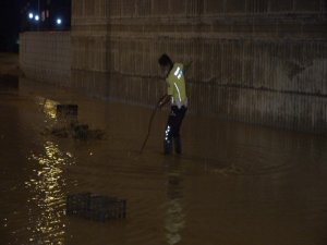 Denizli’de Ani Yağış Hayatı Olumsuz Etkiledi