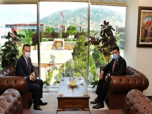 Vali Aksoy Adü’yü Ziyaret Etti