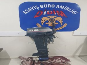 Didim’de Bir Teknenin Motorunu Çalan Hırsızlar Yakalandı