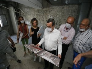 Konak Belediyesi Meclis Binası Yolda