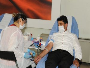 Adü’de Kan Bağışı Kampanyası Düzenlendi