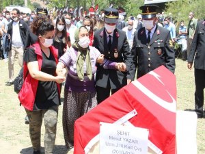 Manisa’nın Şehidini Binler Uğurladı