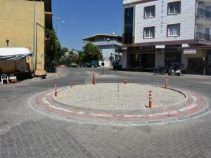 Nazilli’de Yol Sorunları Bir Bir Çözülüyor