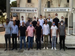 Aydınlı Ak Gençlerden Ayasofya İçin Şükür Namazı