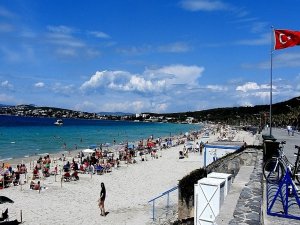Ilıca Plajı Mavi Bayrak İle Taçlandırılıyor