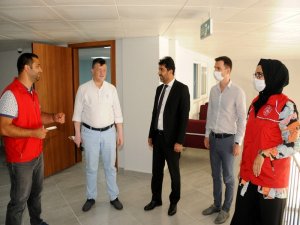 Rektör Aldemir, Genç Ofis Ve Yurt İnşaatında İncelemede Bulundu