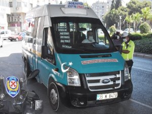 İzmir’de Covid-19 Tedbirleri Denetimi Yapıldı