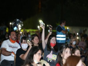 Uzun Bir Aradan Sonra Düzenlenen Konserde Vatandaşlar Moral Buldu