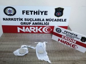 Uyuşturucu Tacirlerine Gece Baskını