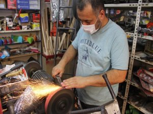 Bıçakçıların Kurban Bayramı Mesaisi Devam Ediyor