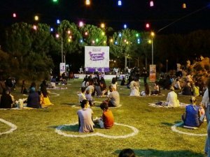 Akhisar Belediyesi Açık Hava Yaz Konserleri Devam Ediyor