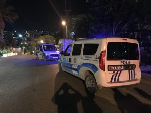 Üvey Babasını Uykusunda Bıçakladı