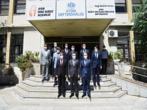 Vali Aksoy’dan Vergi Dairesi Başkanlığı’na Ziyaret