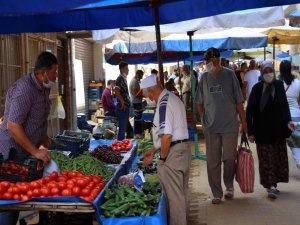 Efeler’de Bayram Süresi Boyunca Pazar Yerleri Kapalı Olacak
