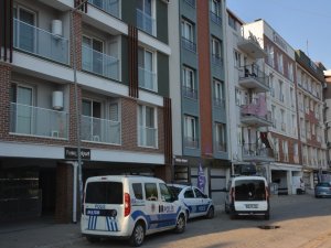 Aydınlı Genç Evinde Ölü Bulundu