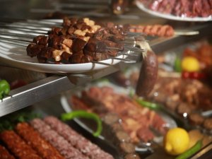 Korona Virüsü Nedeniyle Eğitime Ara Verilince Kendi İşini Kurdu