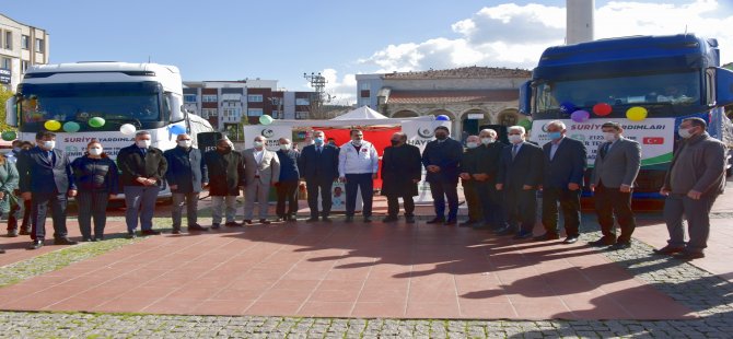 Aliağa’dan Suriye’ye 2 Tır Yardım Malzemesi Gönderildi