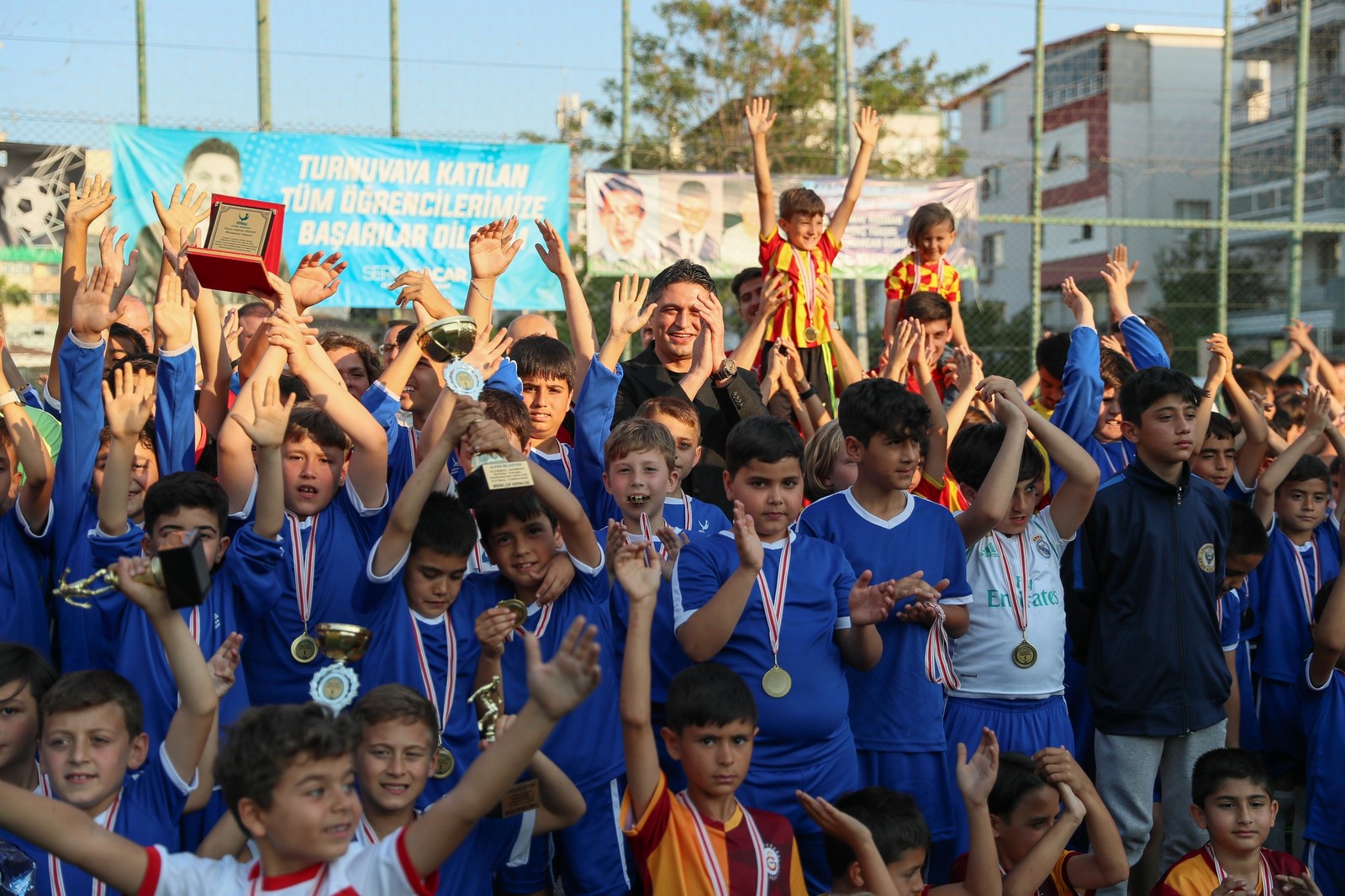 Futbol Şöleninde Kazanan Spor ve Centilmenlik Oldu