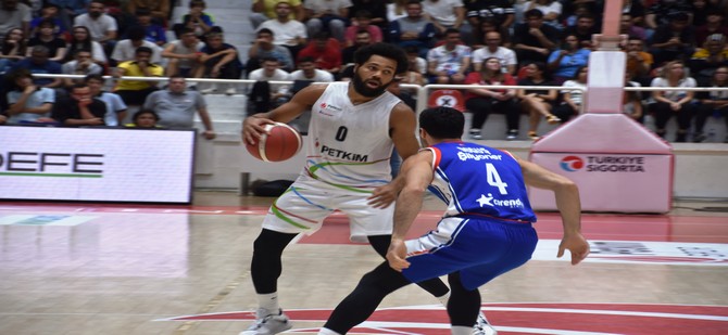 Basketbol Süper Ligi: Aliağa Petkimspor: 79 - A. Efes: 89