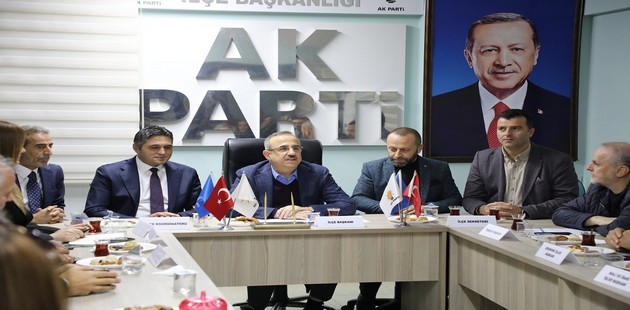 AK Parti İzmir İl Başkanı Sürekli: "Kuzeyde Foça ve Dikili’yi de alacağız"