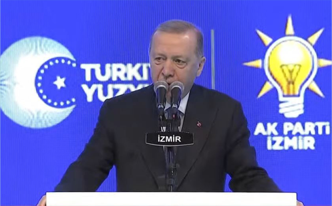 Cumhurbaşkanı Erdoğan: "İzmir ve İzmirlilik  Kimsenin Tekelinde Değildir"