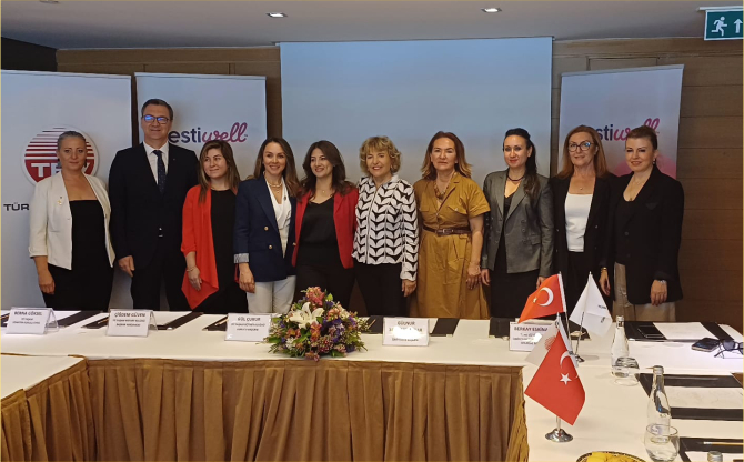 İzmir “Yılın En İyi Günü”ne Hazırlanıyor