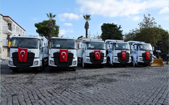 Foça Belediyesi Araç Filosunu Güçlendirdi